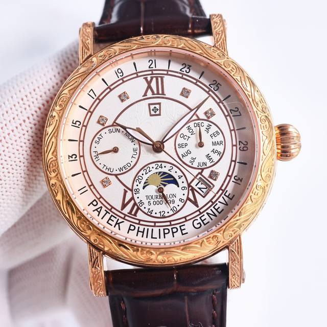 SJ出品 白壳 金壳 百达翡丽 Patek Philippe R73 PP 复杂功能系列-纯手工-雕花腕表-惊艳登场，42毫米的表径适配大众男性手寸，非常商务可