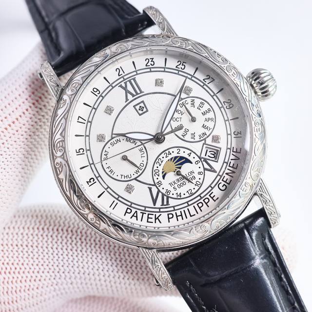 SJ出品 白壳 金壳 百达翡丽 Patek Philippe R73 PP 复杂功能系列-纯手工-雕花腕表-惊艳登场，42毫米的表径适配大众男性手寸，非常商务可