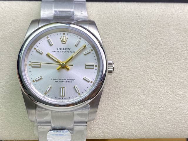 SK厂 劳力士Rolex 蚝式恒动型36mm 直径 36mm 机芯 搭载全自动机械机芯 圈口 光圈 镜面 防刮蓝宝石玻璃镜面 材质 进口316L精钢表壳 表带