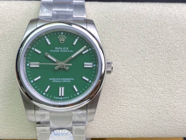 SK厂 劳力士Rolex 蚝式恒动型36mm 直径 36mm 机芯 搭载全自动机械机芯 圈口 光圈 镜面 防刮蓝宝石玻璃镜面 材质 进口316L精钢表壳 表带