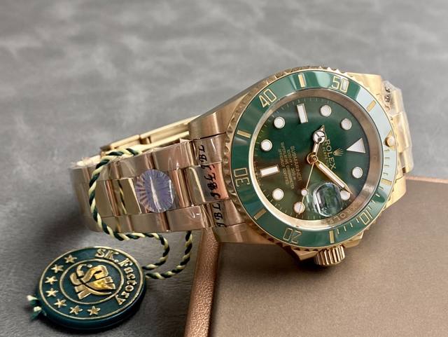 SK Factory 劳力士Rolex 全金绿水鬼SUB潜航者 直径 40mm 机芯 搭载全自动机械机芯 圈口 陶瓷圈口 镜面 防刮蓝宝石玻璃镜面 材质 进口3