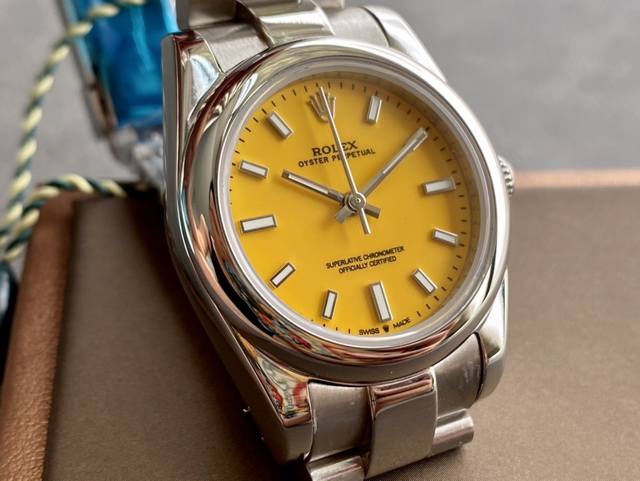 SK厂 劳力士Rolex 蚝式恒动型31mm 直径 31mm 机芯 搭载全自动机械机芯 圈口 光圈 镜面 防刮蓝宝石玻璃镜面 材质 进口316L精钢表壳 表带