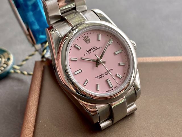 SK厂 劳力士Rolex 蚝式恒动型31mm 直径 31mm 机芯 搭载全自动机械机芯 圈口 光圈 镜面 防刮蓝宝石玻璃镜面 材质 进口316L精钢表壳 表带