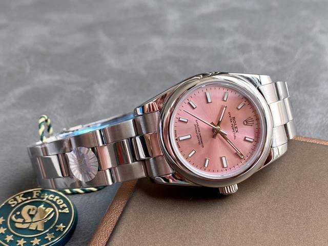 SK厂 劳力士Rolex 蚝式恒动型31mm 直径 31mm 机芯 搭载全自动机械机芯 圈口 光圈 镜面 防刮蓝宝石玻璃镜面 材质 进口316L精钢表壳 表带