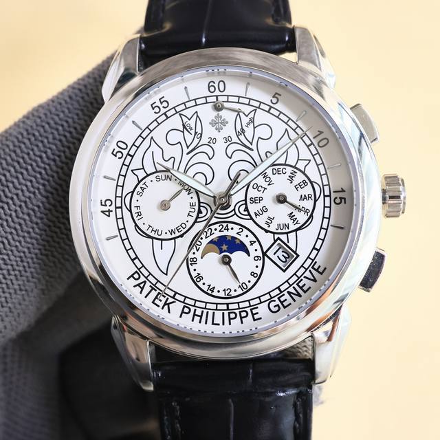 FFF金 百达翡丽Patek Philippe惊艳登场，42毫米的表径适配大众男性手寸，非常商务可亦休闲。视觉冲击力强，令人过目不忘，实物质感更加优美。 1搭配