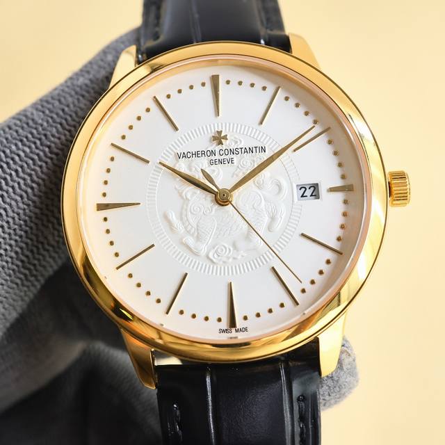 白壳 玫金 最新爆款主推 江诗丹顿 Vacheron Constantin 男士腕表！ Tw制表师团队历时8个月精心设计，敢为人先，突破多层技术瓶颈，力求完美！