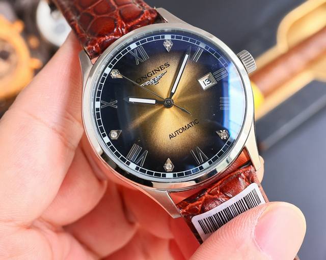 -白皮 金 钢带加10 实物拍摄 品牌：浪琴-Longines 类型：男士腕表 表壳：316精钢 做工优质 表带：进口 小牛皮 顶级316精钢 两种可选 机芯：