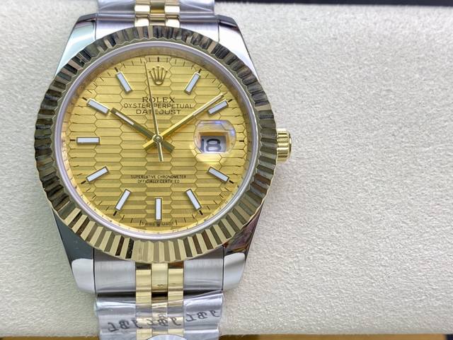 Sk厂 劳力士rolex 单历 日志型41Mm 直径 41Mm 机芯 搭载全自动机械机芯 圈口 劳力士ringcommand三角坑纹 光圈 镜面 防刮蓝宝石玻璃