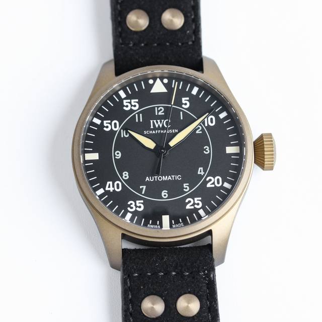 Sj出品 白钛 青铜 Iwc 万国 空中霸主 Il1 大飞 大飞行员 系列。43Mm 狂野阳刚的设计，霸气侧漏。细腻温柔的工艺，炉火纯青。两者相辅---刚柔并济