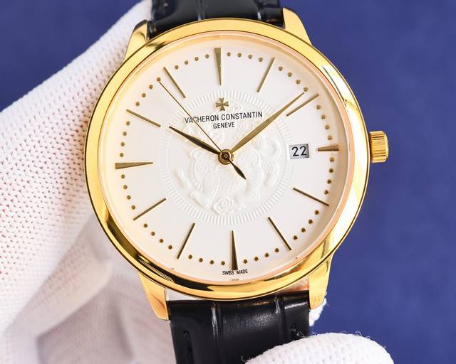 白 金玫 Tw厂最新款江诗丹顿 Vacheron Constantin 传承系列火热新款男士腕表！ Tw制表师团队历时8个月精心设计，超薄男士自动机械腕表，采用