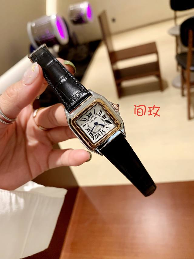 间玫瑰金～～ Cartier、猎豹、竹节纹、螺丝底盖、原装钢扣、表盘：27*37Mm～