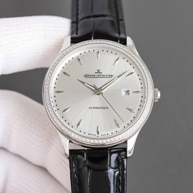 金白同价: 升级版全面到货，顶级品质-积家jaeger-Lecoultre 精品男士腕表，四针分离，技艺精湛，独具匠心，尊贵大气，绅士风格。采用亚洲进口的全自动