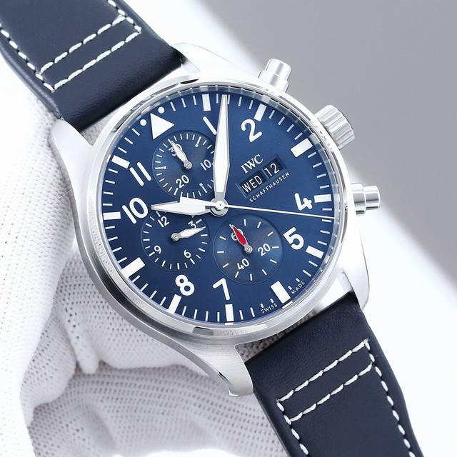 皮 布带 钢带 Tw新品！ Iwc 万国飞行员系列Iw378003. 1.腕表采用玫高科技镀金，做工成熟，线条清晰而富有立体感，颜色搭配和谐，非常百搭。 2.与