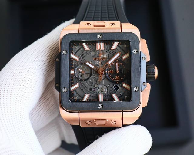 全新核心作品 Hublot 宇舶表荣耀发布全新Square Bang Unico腕表 恒宝方形大爆炸 精钢打造轻盈贴手舒适 不计成本采用蓝宝石玻璃 采用源自Bi