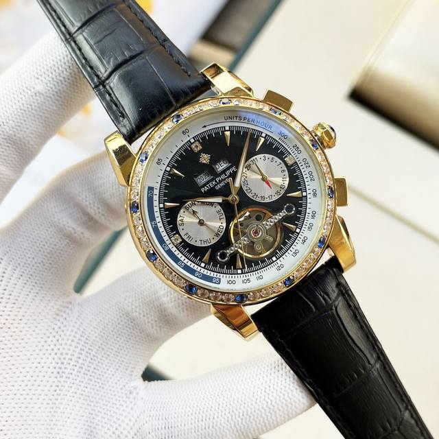 百达翡丽- Patekphilippe精品男士腕表全新多功能设计，技艺精湛，独具匠心，尊贵大气，绅士风范。采用全自动机械机芯，顶级316精钢表壳，矿物质超强镜面