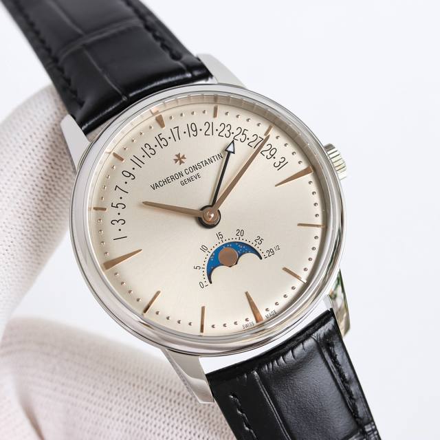 白 -金 到货！新品 江诗丹顿 Vacheron Constantin 经典之美品鉴江诗丹顿 纵横四海系列 众横四海系列 逆跳日历款腕表 型号4000V 210