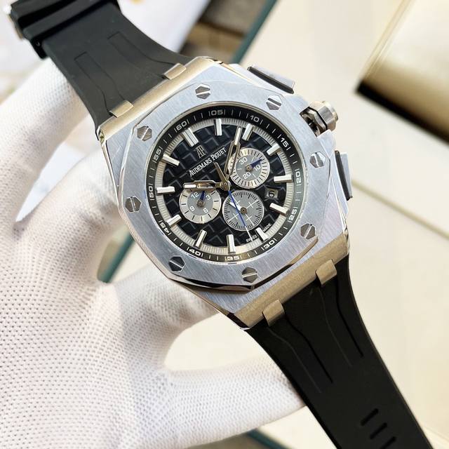 白 -金 年度压轴巨献！超高性价比！爱彼Audemars Piguet 与原装一致，市场超高品质 爱彼皇家橡树离岸型系列，自动上链机械机芯 升级原装2385自动