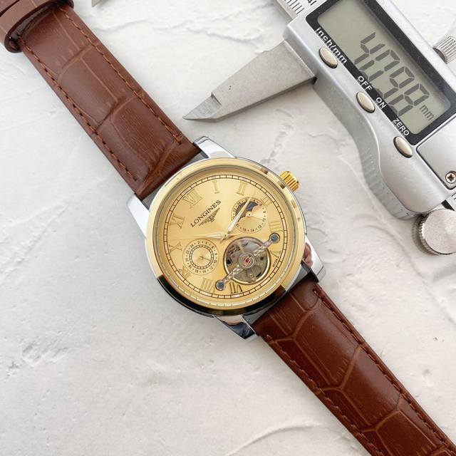 浪琴-Longines 商务休闲 经典镂空设计，尊贵大气，绅士风范，卓越品质，热卖全城。采用全自动机械机芯，顶级真小牛表带，矿物质超强镜面 尺寸40Mm厚度12