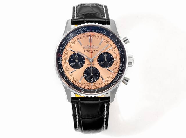 Bls出品：百年灵全新航空计时腕表 Navitimer 问世70周年，百年灵以大胆色彩焕新演绎经典腕表。尺寸43Mm，迭代款无疑是地道的航空计时腕表，带有环形飞