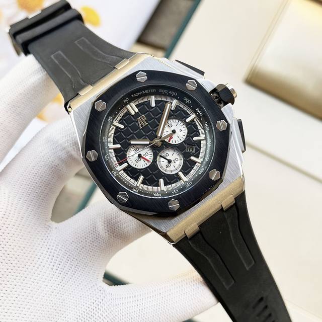 白 -金 Ap爱彼新款离岸计时26420！ 市场最高性价比版本 爱彼Audemars Piguet 与原装一致，市场超高品质 爱彼皇家橡树离岸型系列，自动上链机