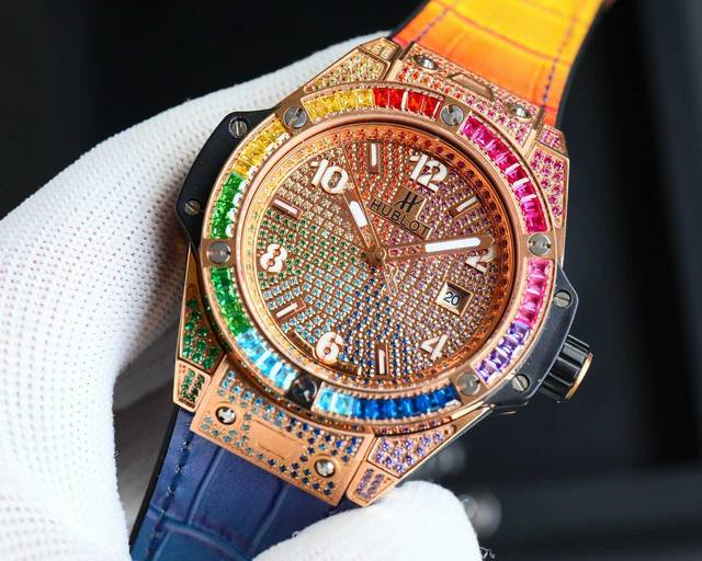 金白同价，光钻面 -白钻面 -彩 Hublot 宇舶表 恒宝Big Bang精钢彩虹彩钻腕表，擅长打破传统疆界，将不同材质和谐融合于一体，腕表将时计与珠宝的精髓