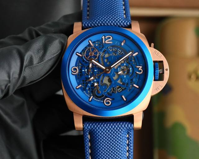 玫壳 ，沛纳海 Panerai 弧型镀膜玻璃 44Mm*16Mm 胶表带搭配原装针扣 全自动机械 一款来自硬汉的手表