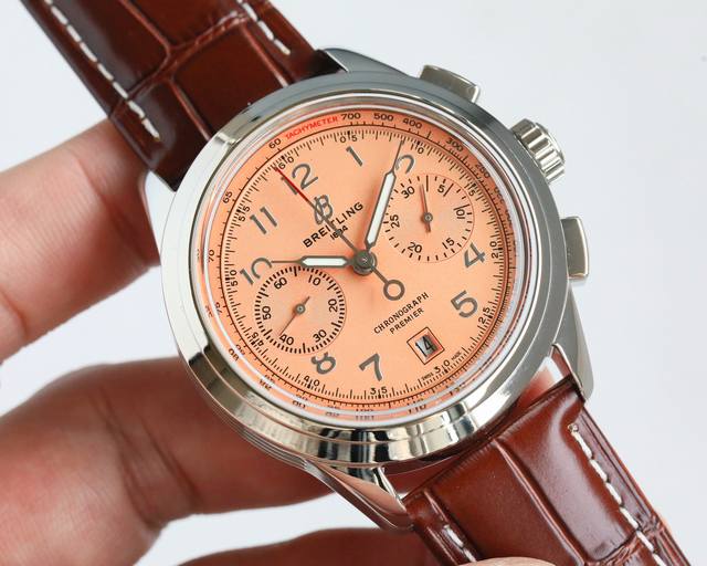 百年灵璞雅B01计时腕表42 Premierb01Chronograph42 316L精钢，42毫米，锅盖弧面水晶玻璃，双面防眩处理，透明蓝宝石，原装折叠扣机芯