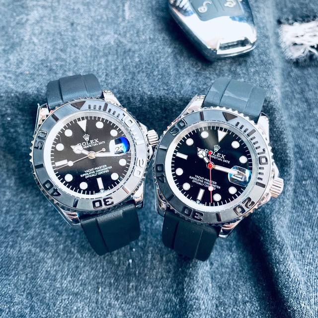 白 金 品牌：劳力士 Rolex 系列：游艇名仕型系列 全新升級打造 壳套：采用顶级材料做工细节 搭配超A壳套 设计：底部细节四角均有钢印 机芯：搭配进口自动机