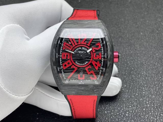 Abf最新品 Franck Muller 法穆兰 Vanguard V45 碳纤维 25周年特别纪念限量款 彰显无畏突破的精神 结合更富科技时尚感的像素元素 呈 - 点击图像关闭