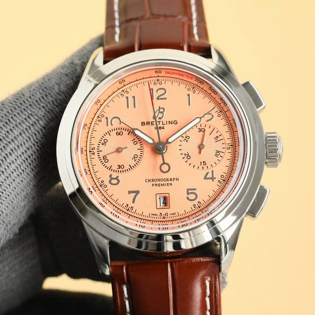 统一 百年灵璞雅B01计时腕表42Premierb01Chronograph42 316L精钢，42毫米，锅盖弧面水晶玻璃，双面防眩处理，透明蓝宝石，原装折叠扣