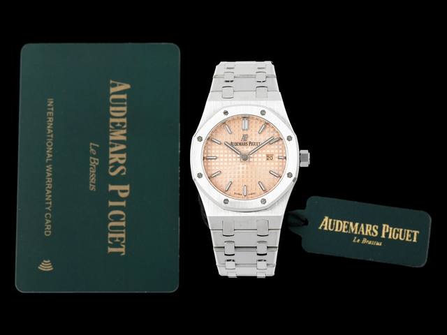 Audemars Piguet爱彼 皇家橡树系列67651Or女士石英腕表～闪耀登场！女神百搭款，闪闪惹人爱！ App购入正品拆解开模，全程Cnc打磨，多次校对