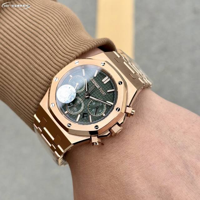 密底:白钢 -金黑钢 夹版:白钢 -金黑钢 Hbf Factory Ap-爱彼 Audemars Piguet 市场最高版本 原版开模，三件壳套，一比一原版复刻