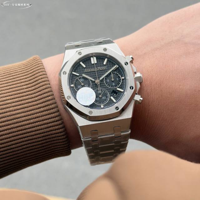 密底:白钢 -金黑钢 夹版:白钢 -金黑钢 Hbf Factory Ap-爱彼 Audemars Piguet 市场最高版本 原版开模，三件壳套，一比一原版复刻