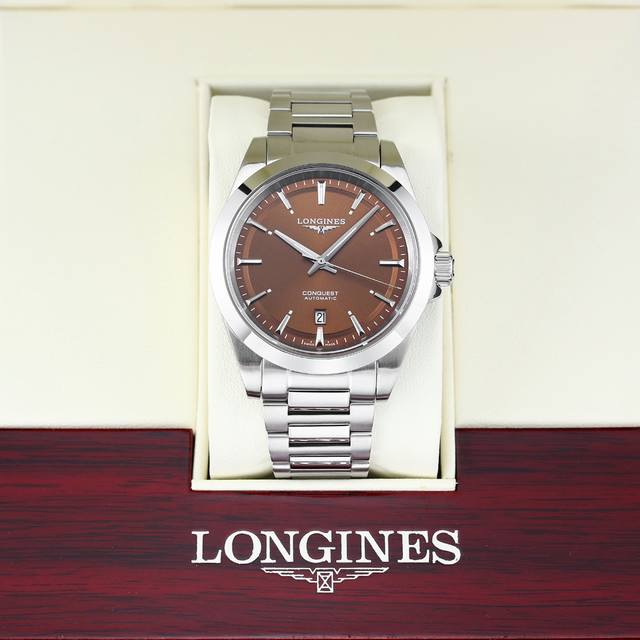 统一 全新推出浪琴Longines-浪琴康卡斯悦动系列 机芯搭载机芯日本西铁城8215全自动机械机芯，改良版技术成熟十分稳定动力储备高达48小时 表壳“锤压式”