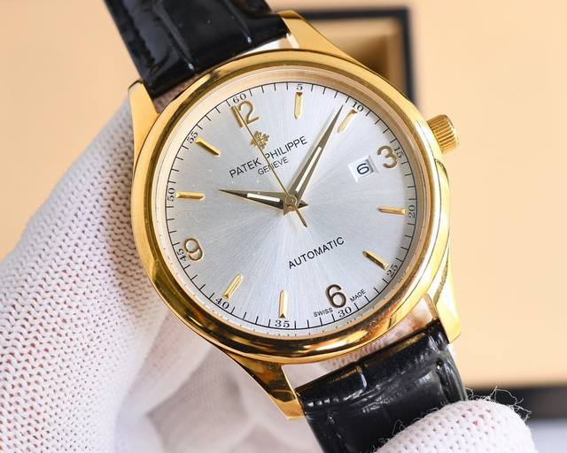 金壳+50 〔最新爆火热门款百达翡丽 Patek Philippe 采用独特的表盘设计 搭配而来的是更高档奢华的腕表， 初识百达翡丽必憧憬有朝一日能拥有它，戴上