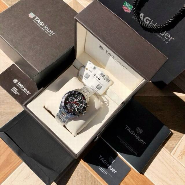 爆款回货，Original Tagheuer,泰格豪雅F1系列 喜拿纪念石英表，专柜1万+。 ~43Mm表径，蓝宝石镜面，超强夜光指针，原装机芯，支持拆机验货， - 点击图像关闭