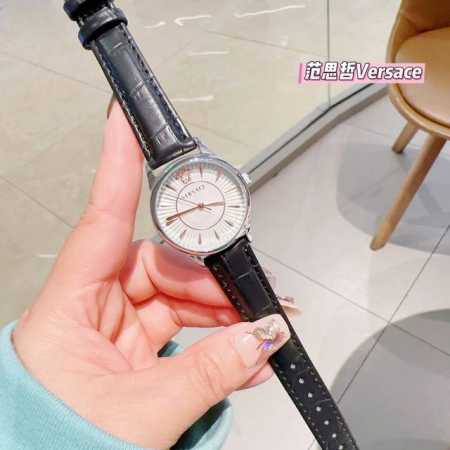 范思哲 新款 范思哲Versace Ecomm Lady系列表径32Mm 精致而优雅的时间世界 简约而华丽 魅力不会被时间埋没。实心钢带蝴蝶扣 小牛皮 - 点击图像关闭