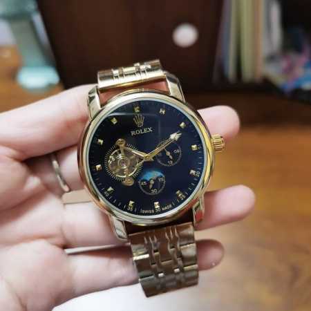 刚： ，皮： ，劳力士一Rolex九飞轮全自动日月星辰机械，6字位白天走时 太阳 晚上走时 月亮 [月亮]蕴含最优质的材料与一丝不苟的工艺！超强矿物质幻彩玻璃， - 点击图像关闭