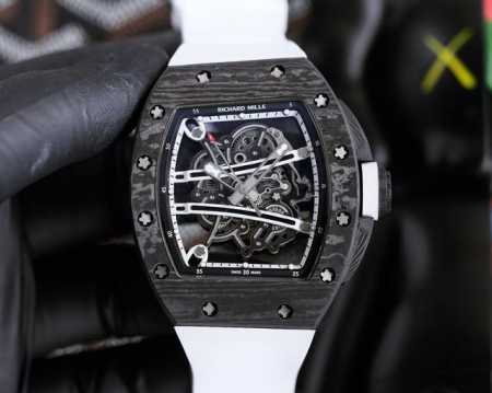 碳纤 理查德 米勒Richard Mille --全碳纤维 Rm 61-01终极跑道 再次与牙买加短跑运动员 Yohan Blake 合作设计，独特的非对称式表 - 点击图像关闭