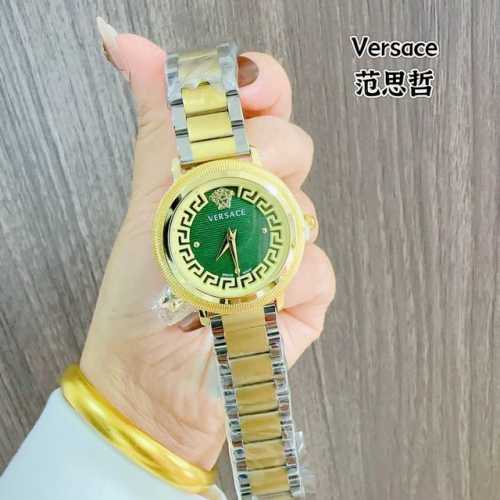 范思哲 新款 Virtus Mini表径35Mm，以表盘上Virtus巴洛克雕饰强调品牌的个性设计，优雅雕刻花边设计与不羁共存的时尚力量，魅力不会被时间埋没。实