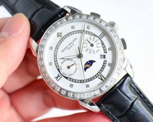 白壳 金壳 Pp最新款式 百达翡丽patek Philippe 搭配进口9100多功能机芯 零返修 功能 24小时,星期 星辰 月份 进口316精钢 搭配意大利