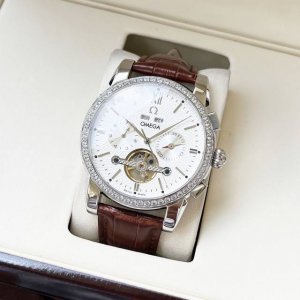 统一 复杂时计 奢华大气 经典新品 震撼上市 最新 百达翡丽 多功能精品 大飞轮设计 类型 精品男士腕表 表带 真牛皮表带 机芯 高端全自动机械机芯 镜面 矿物