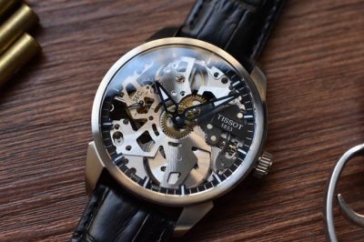 Tw Factory 原单品质 天梭 Tissot 天匠镂空系列 V3版本 Lm1 改进机芯放射纹路，改进甲板镀层颜色，增加6497Eta钢印。可定制进口649