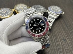 Ean Factory2025最新力作 超级 墙裂推荐厚积薄发 重新定义格林尼治Ll搭Cal3285一体机升级版1 腕表惊艳登场！细节方面： 1机芯3285采用