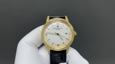 16902630百达翡丽古典系列火热新款式，百达翡丽新款锅盖，耗时长达9个月！超薄男士自动机械腕表，采用进口原装9015机芯，每小时振频28800次，零返修质量