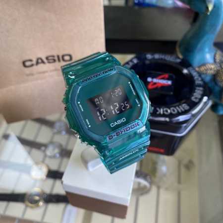 新款出货卡西欧G-SHOCK DW_5600SK-1PRS G-SHOCK冰韧系列 坚韧出型手表运动男手表数字显示潮流防水电子表G-5600基本功能：防水：20 - 点击图像关闭