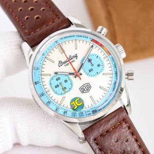 1890百年灵 Top Time系列 A23310121G1X1 Bn5 腕表别具一格，融荟非凡设计。上世纪60年代推出原版Top Time系列腕表时，目标便十