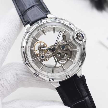 品牌：卡地亚-Cartier 类型：男士腕表 壳套：顶级版316精钢L 表带：进口小牛皮表带 机芯：全自动进口机械机芯 镜面：矿物质防刮镜面玻璃 尺寸：直径44 - 点击图像关闭