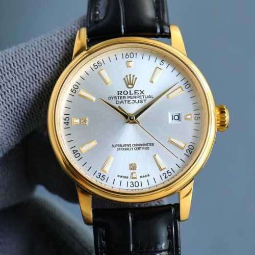 白壳 金壳 店家爆款主推 劳力士 Rolex 升级版本 男士腕表 采用独特的表盘设计 搭配五金装饰钉的3D立体感，整体效果更显高档奢华的劳力士， 初识劳力士必憧