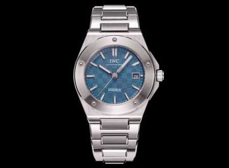 Gh 2023年度压轴巨作，全新 Iwc 万国 工程师自动腕表40重磅亮相。Iw9 表壳与表链经多层次拉丝工艺，抛光和缎面处理，表圈通过五颗多边形螺丝固定于表壳 - 点击图像关闭